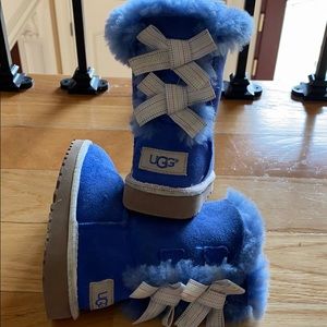 Royal blue toddler uggs